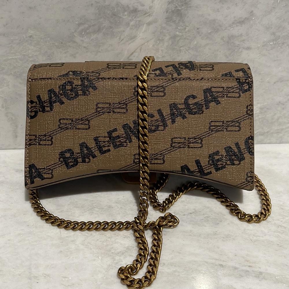 Balenciaga crossbody - Picture 2 of 4